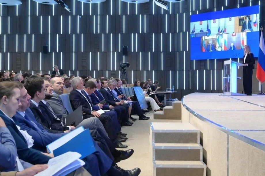 Ирина Яровая предложила обеспечить жильём целевиков на Дальнем Востоке. . Фотография 3